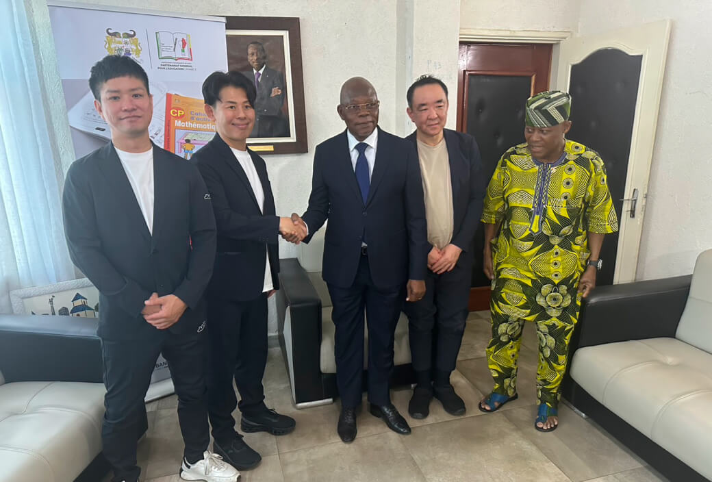 ベナン教育大臣